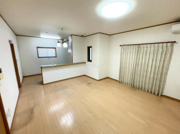 豊田市朝日ケ丘、中古一戸建ての画像です