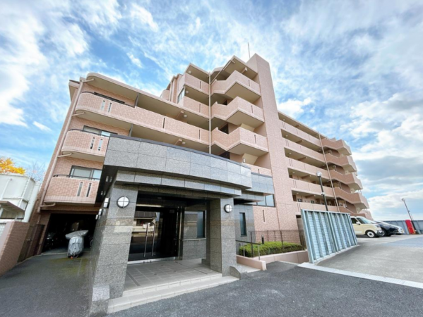 豊田市水源町、マンションの画像です