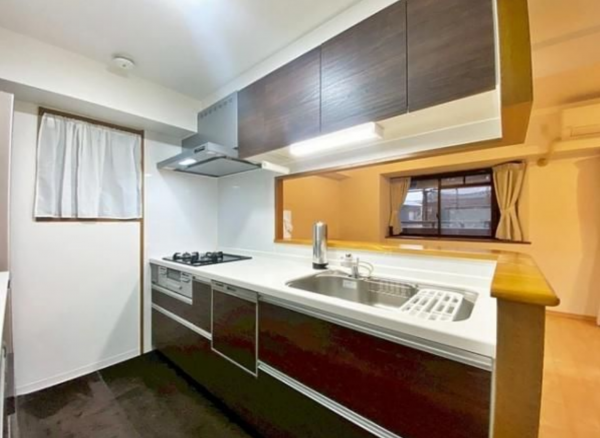 豊田市柿本町、マンションの画像です