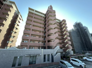 豊田市柿本町、マンションの画像です