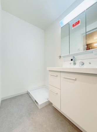 豊田市柿本町、マンションの画像です