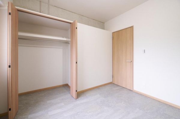 豊田市梅坪町、マンションの画像です