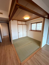 豊田市前山町、マンションの画像です