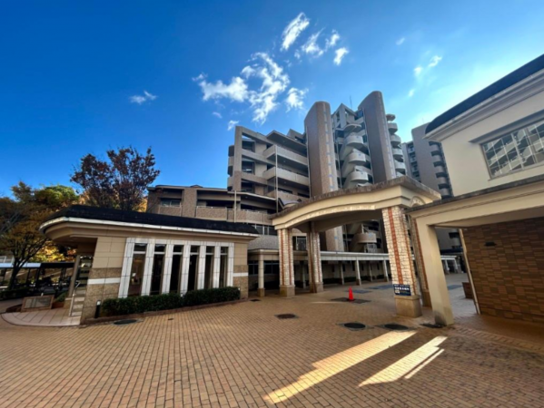 豊田市前山町、マンションの画像です