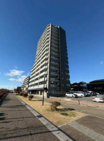 豊田市浄水町、マンションの画像です