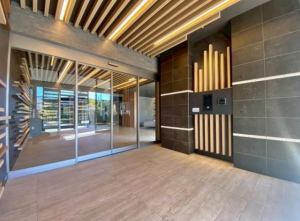 豊田市東梅坪町、マンションの画像です