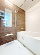 豊田市柿本町、マンションの画像です