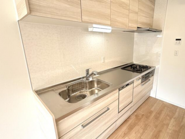 豊田市柿本町、マンションの画像です