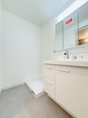 豊田市柿本町、マンションの画像です