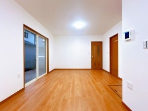 豊田市大林町、中古一戸建ての居間画像です