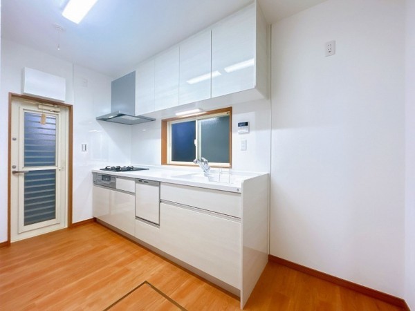 豊田市大林町、中古一戸建てのキッチン画像です