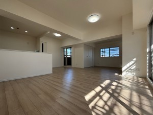 豊田市清水町、マンションの画像です