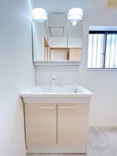 豊田市松平志賀町、中古一戸建ての画像です