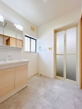 豊田市松平志賀町、中古一戸建ての画像です