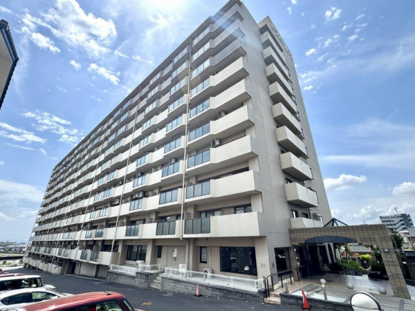 豊田市豊栄町、マンションの画像です