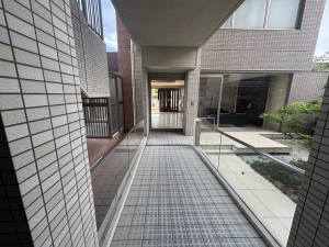 豊田市朝日ケ丘、マンションの画像です