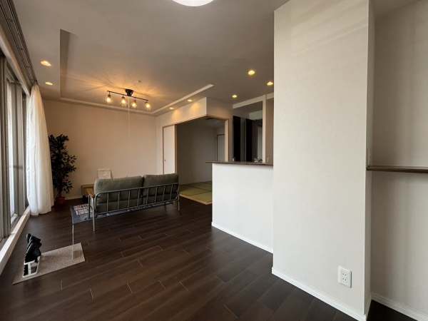 豊田市朝日ケ丘、マンションの画像です