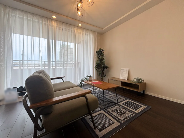 豊田市朝日ケ丘、マンションの画像です