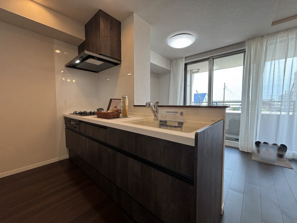 豊田市朝日ケ丘、マンションの画像です
