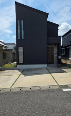豊田市鴛鴨町、中古一戸建ての画像です