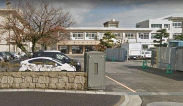 福井市上森田、土地の小学校画像です