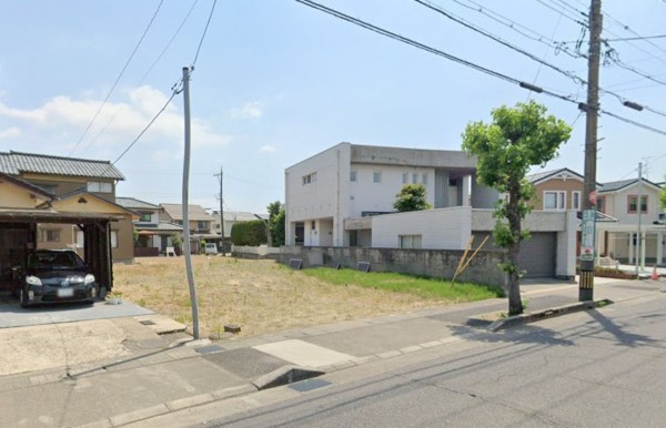 福井市上森田、土地の前面道路を含む現地写真画像です