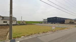 福井市上野本町、土地の前面道路を含む現地写真画像です