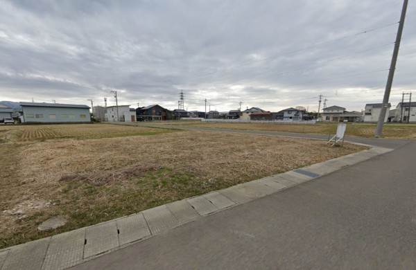福井市定正、土地の前面道路を含む現地写真画像です
