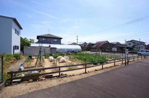 福井市舟橋、土地の前面道路を含む現地写真画像です