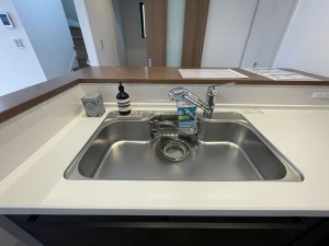 福井市上野本町、新築一戸建てのキッチン画像です