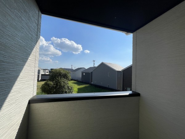 福井市上野本町、新築一戸建てのバルコニー画像です