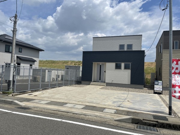 福井市舟橋黒竜、中古一戸建ての外観画像です