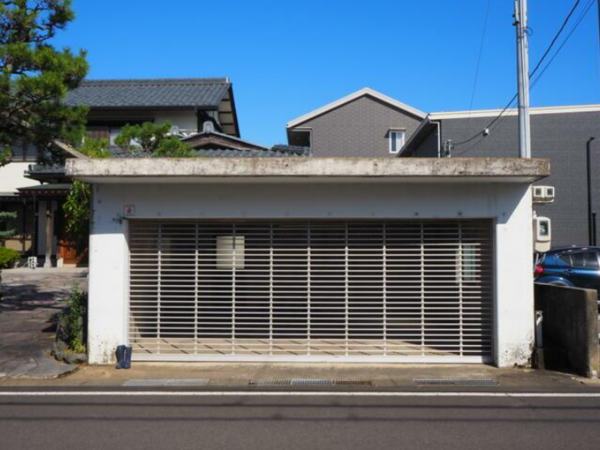 福井市和田中、中古一戸建ての外観画像です