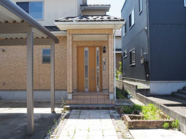 福井市東森田、中古一戸建ての外観画像です