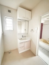 坂井市丸岡町北横地、中古一戸建ての洗面画像です