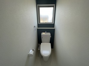 坂井市春江町中筋三ツ屋、中古一戸建てのトイレ画像です