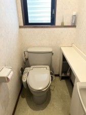 坂井市丸岡町猪爪、中古一戸建てのトイレ画像です