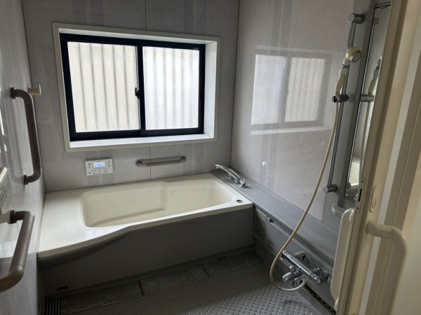 坂井市丸岡町猪爪、中古一戸建ての風呂画像です