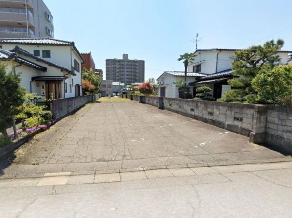 福井市文京、土地の前面道路を含む現地写真画像です