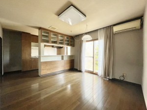 坂井市春江町境、中古一戸建ての内装画像です