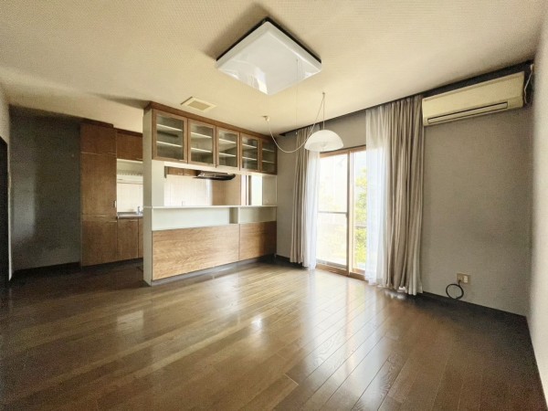 坂井市春江町境、中古一戸建ての内装画像です