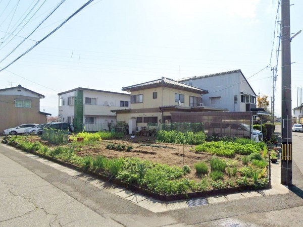 福井市三郎丸、土地の前面道路を含む現地写真画像です