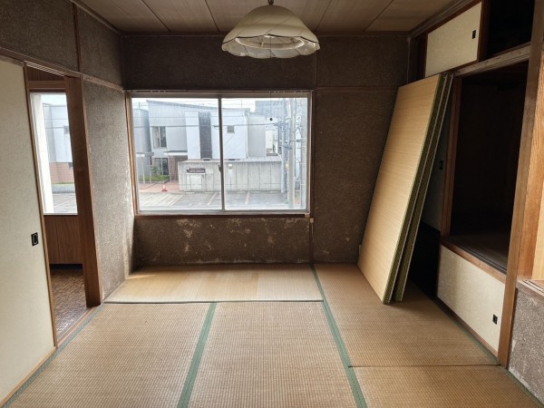 福井市八ツ島町、中古一戸建ての内装画像です
