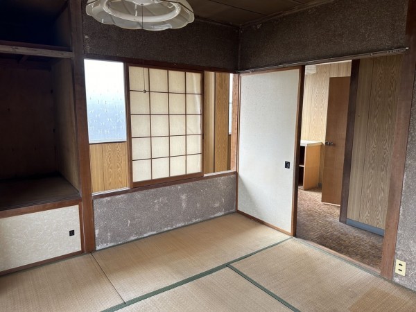 福井市八ツ島町、中古一戸建ての内装画像です