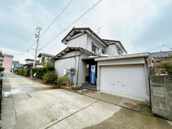 福井市高木町、中古一戸建ての外観画像です