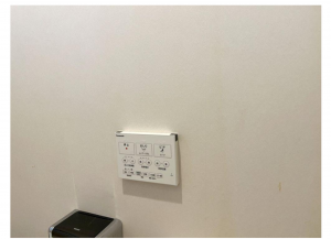 福井市灯明寺町、中古一戸建てのトイレ画像です