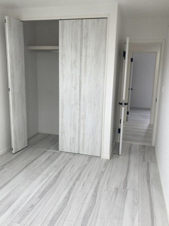 福井市高柳、新築一戸建ての収納画像です