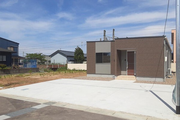 坂井市春江町為国、中古一戸建ての画像です
