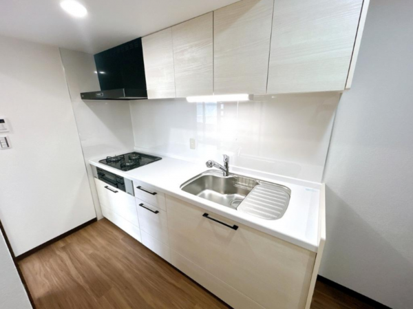 福井市松本、マンションのキッチン画像です