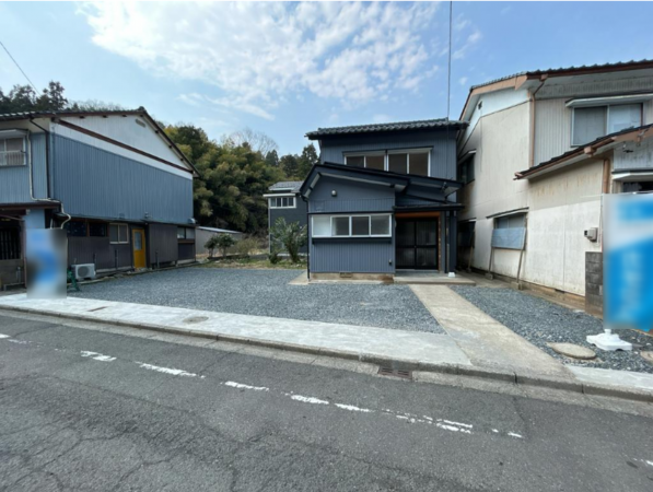 福井市足羽、中古一戸建ての外観画像です